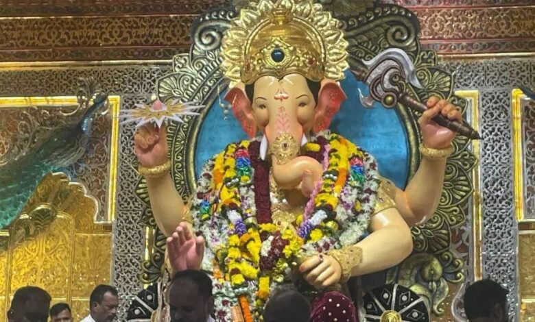 Lalbaugcha Raja: Early closure for charan sparsh on Sept 16 ahead of visarjan