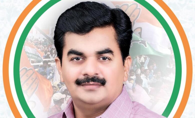 Congress nominates Ravindra Chavan from Nanded Lok Sabha seat