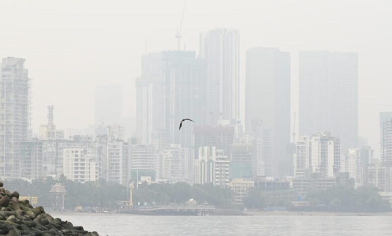 Mumbai weather updates: City`s air quality remains in `moderate` category