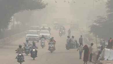 Thick Smog Blankets Delhi-NCR, Air Quality Index Crosses 400-Mark