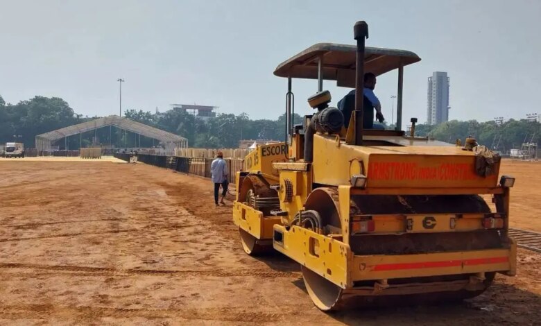 Mumbai: BMC starts spraying water, using road roller at Shivaji Park