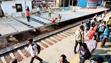 Mumbai: Malad commuters get 300-metre breather