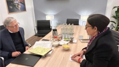 Smriti Irani's "Impactful Meeting" With Bill Gates At Davos