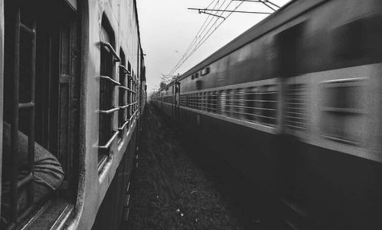 1 Killed As Fight Erupts Over Seat On Train In Maharashtra